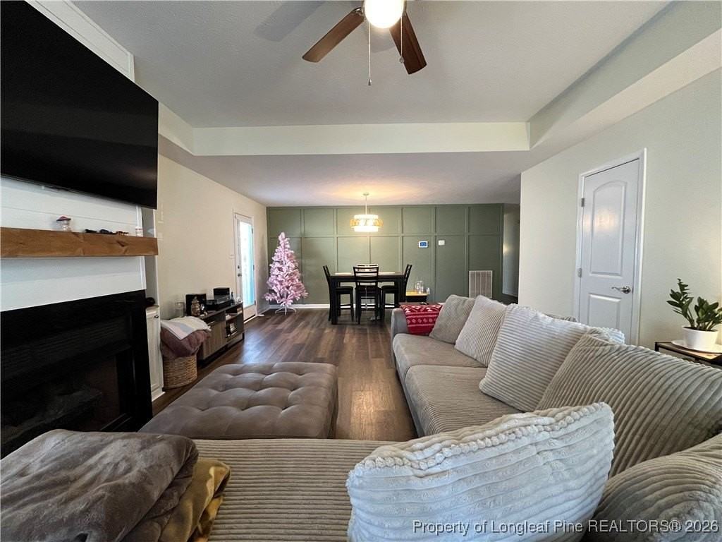 323 Tokay Dr - Photo 2 of 22