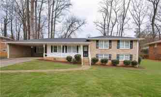 featured image of 3925 Chicamauga Dr Ne