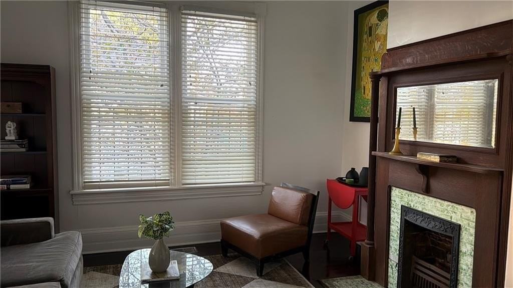 194 Hendrix Ave Sw - Photo 2 of 13