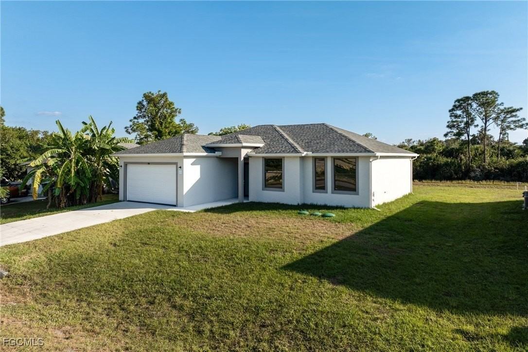 1134 Cumming St E - Photo 2 of 33