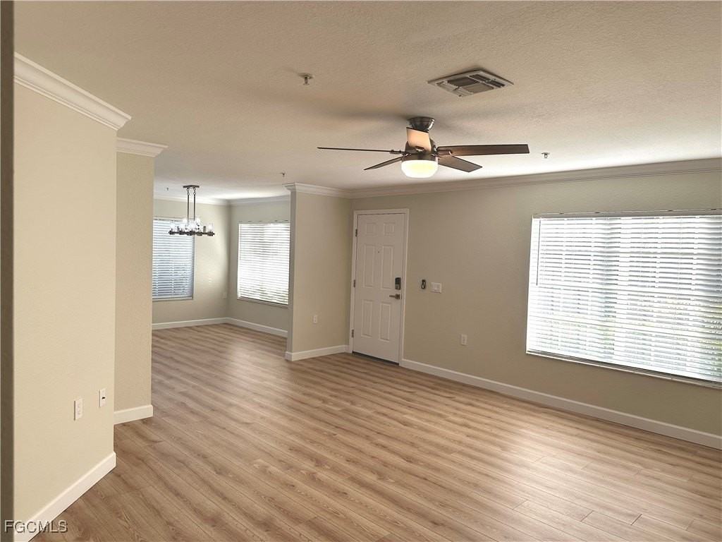 9465 Ivy Brook Run Apt 910 #910 - Photo 3 of 27