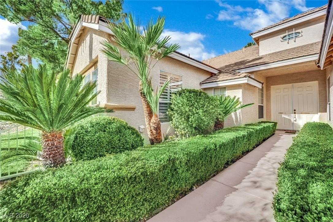 8012 Gothic Ave - Photo 5 of 50