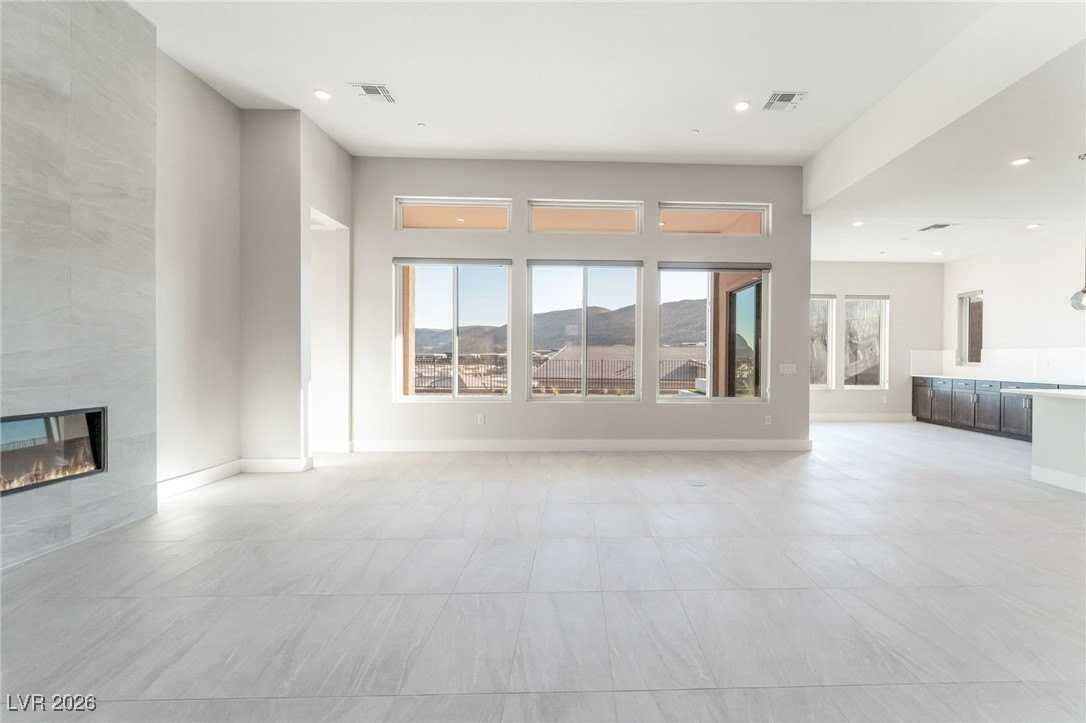 11103 Rolling Vista Dr - Photo 5 of 31