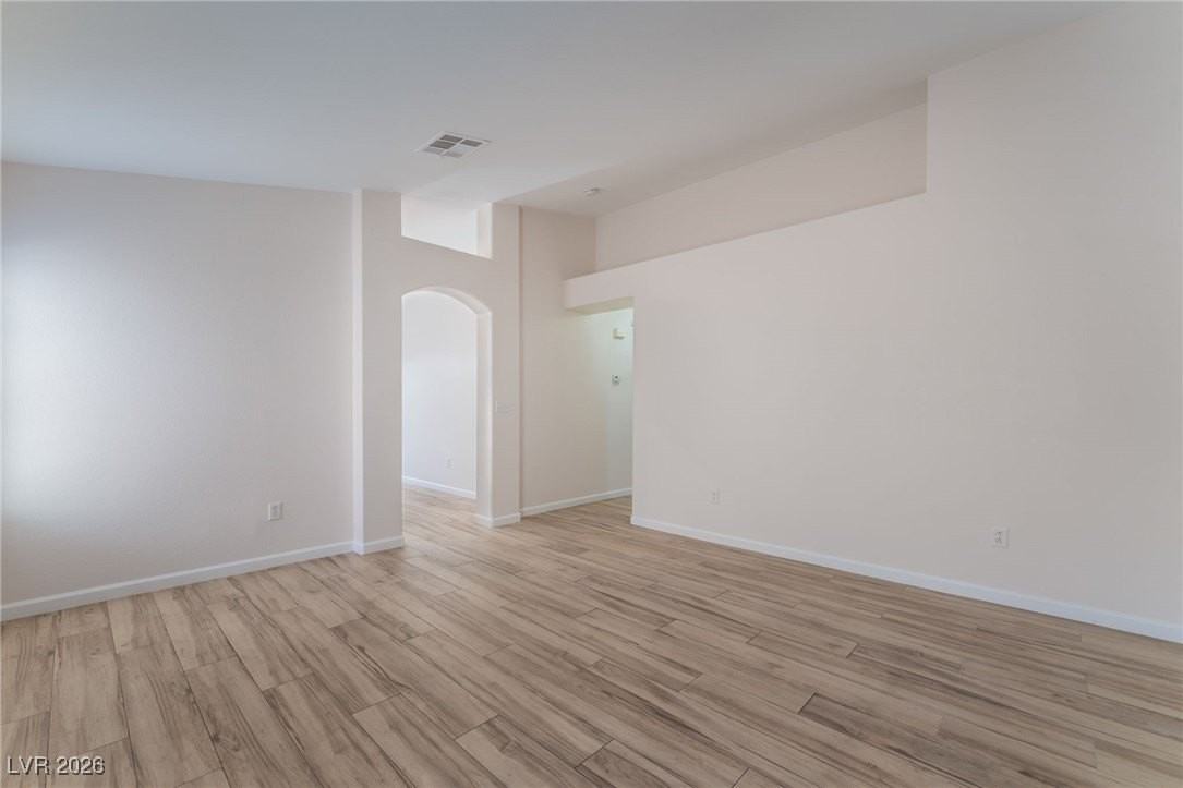 8009 Radigan Ave - Photo 3 of 21