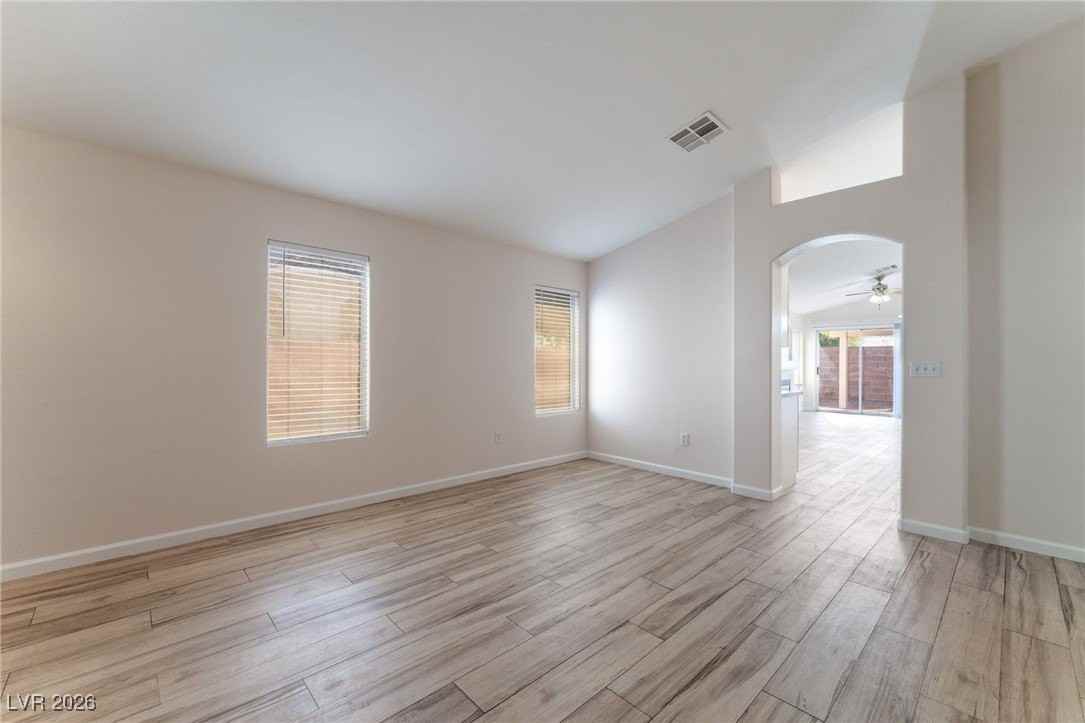 8009 Radigan Ave - Photo 5 of 21