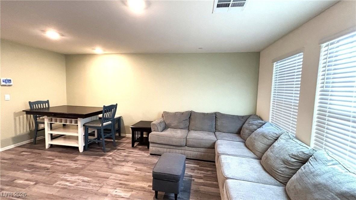 7355 Raimee Brook St - Photo 6 of 25