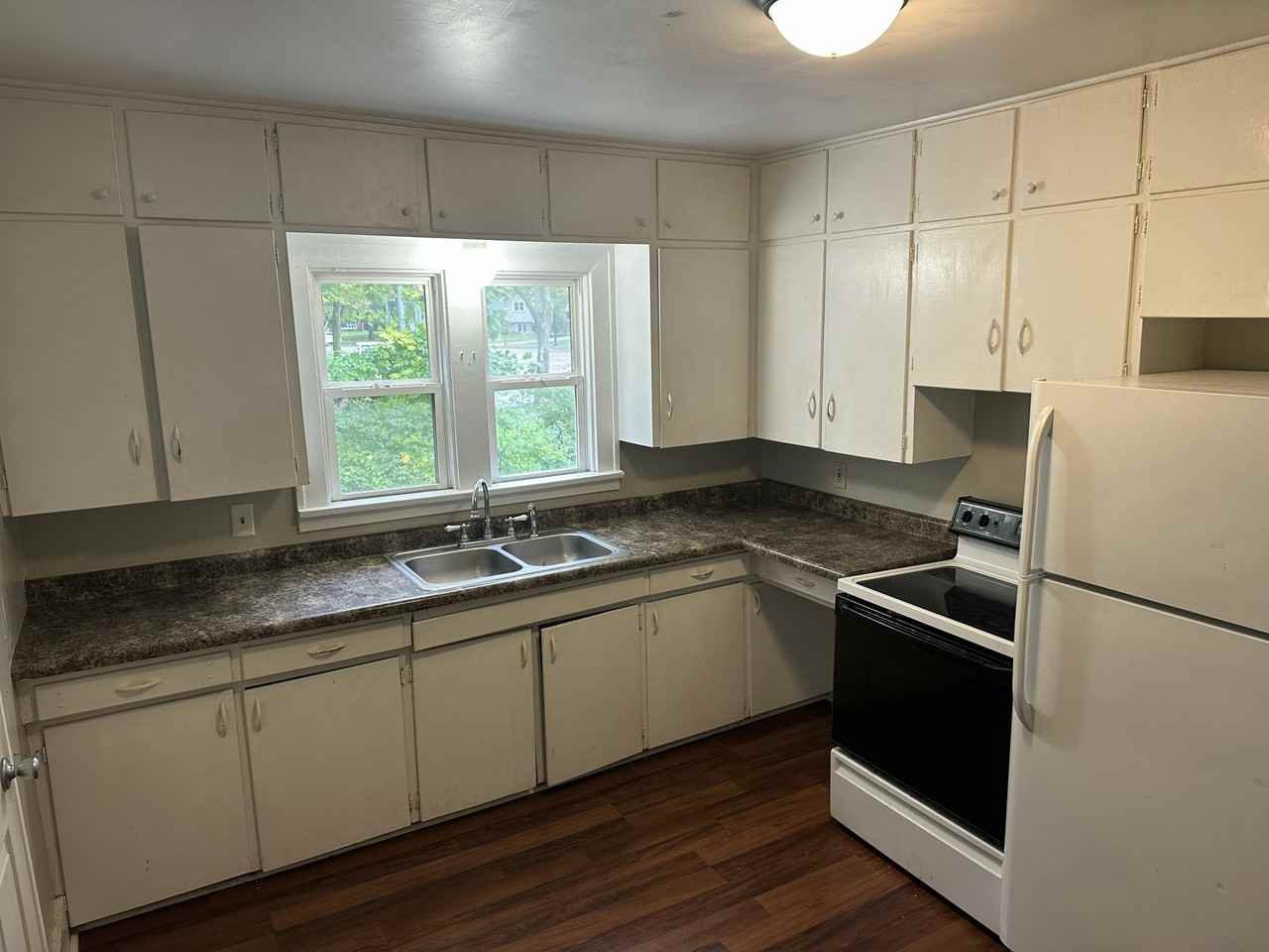 3427 W Michigan Ave - Photo 3 of 16