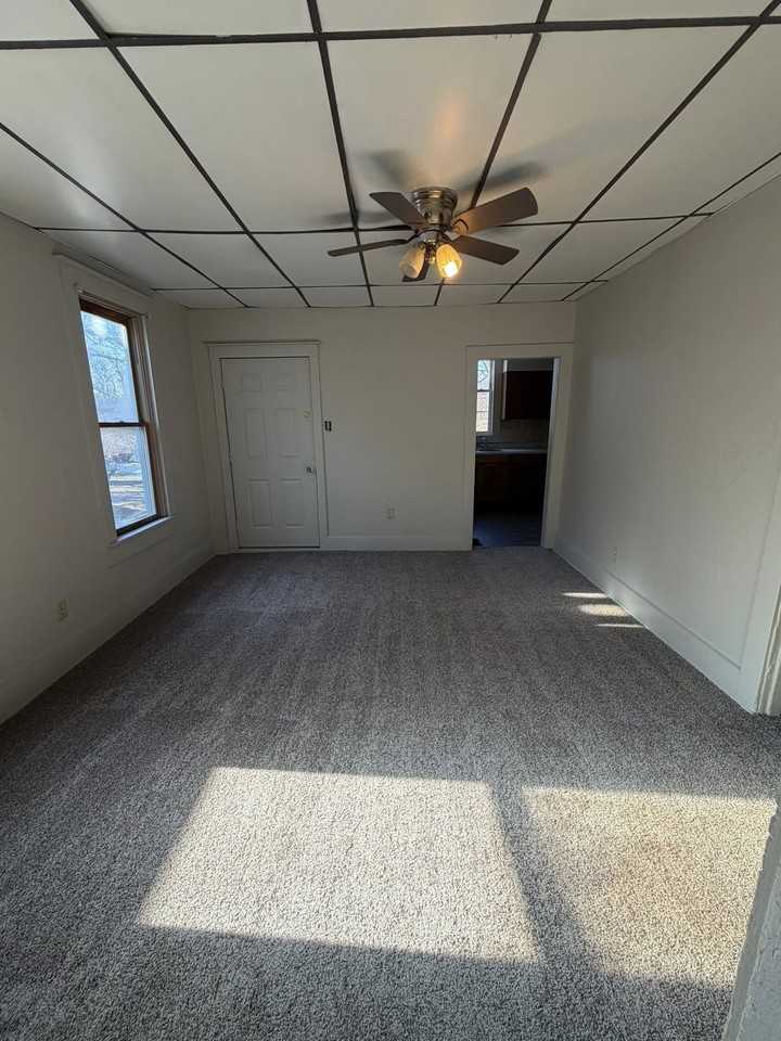 205 Luck Ave #2 - Photo 4 of 6