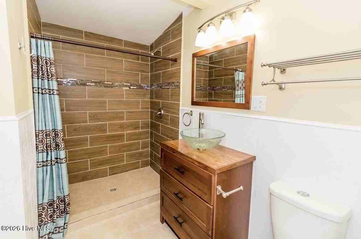 1205 Grace St - Photo 6 of 6