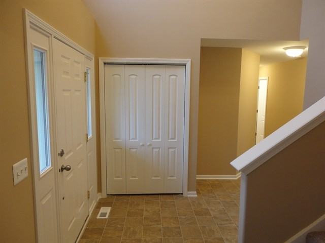 927 Harley Ct - Photo 2 of 20