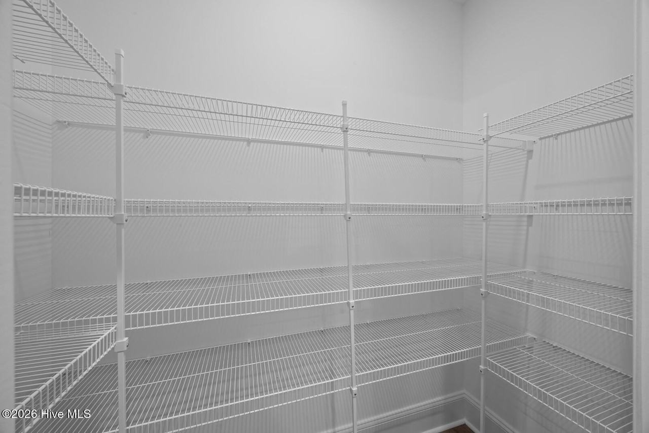 3905 Harkers Way - Photo 6 of 30