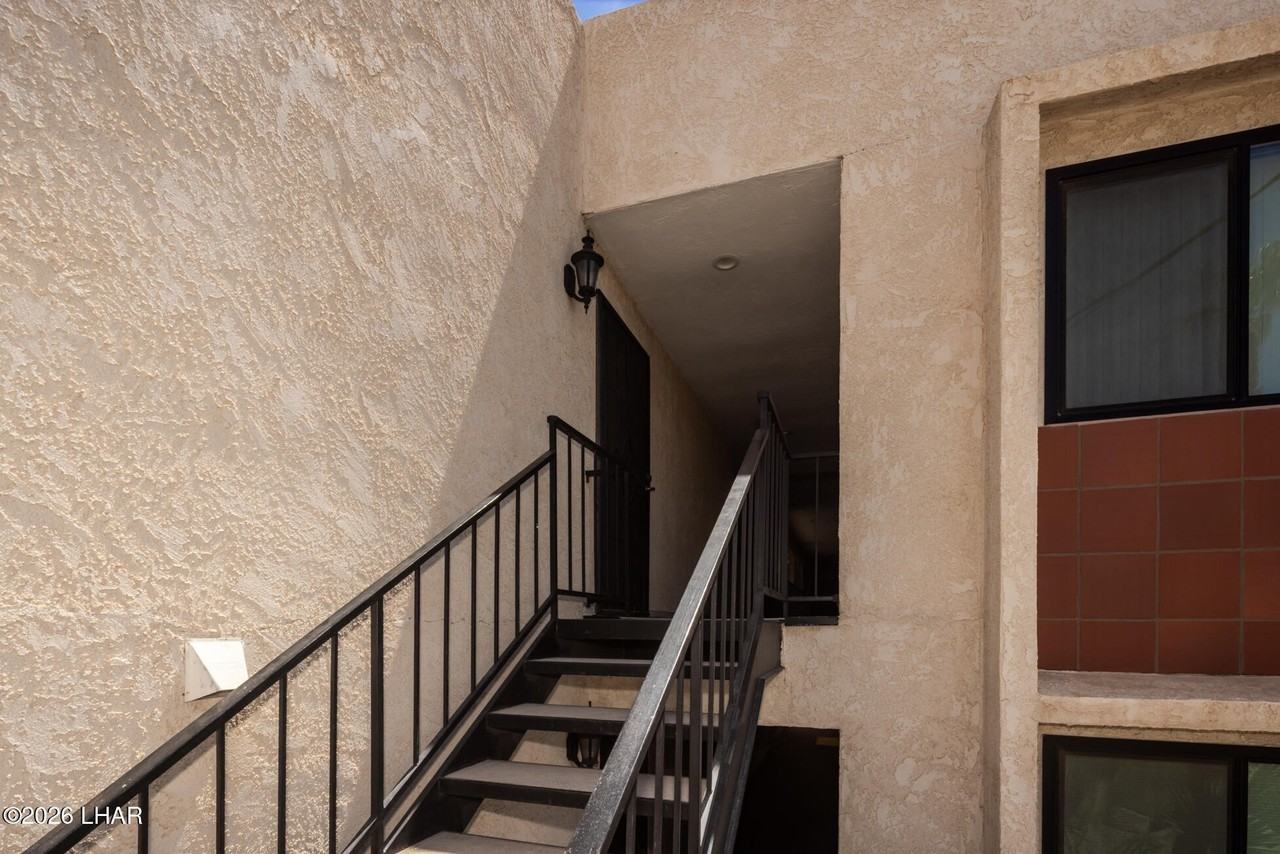 500 Lake Havasu Ave S Apt A6 #A6 - Photo 2 of 13