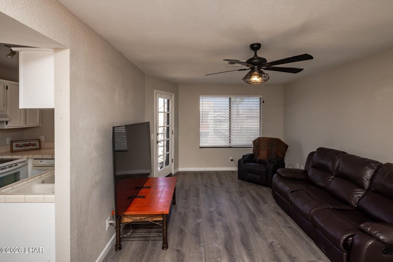 500 Lake Havasu Ave S Apt A6 #A6 - Photo 3 of 13