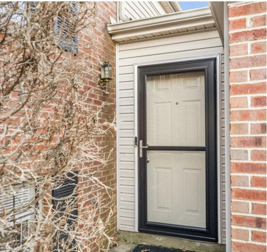 3685 Squires Woods Way - Photo 7 of 27