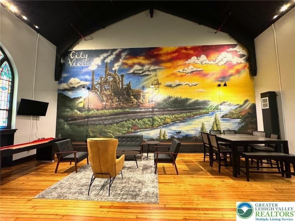 938 E 4th St Apt 401 #401 - Photo 6 of 14