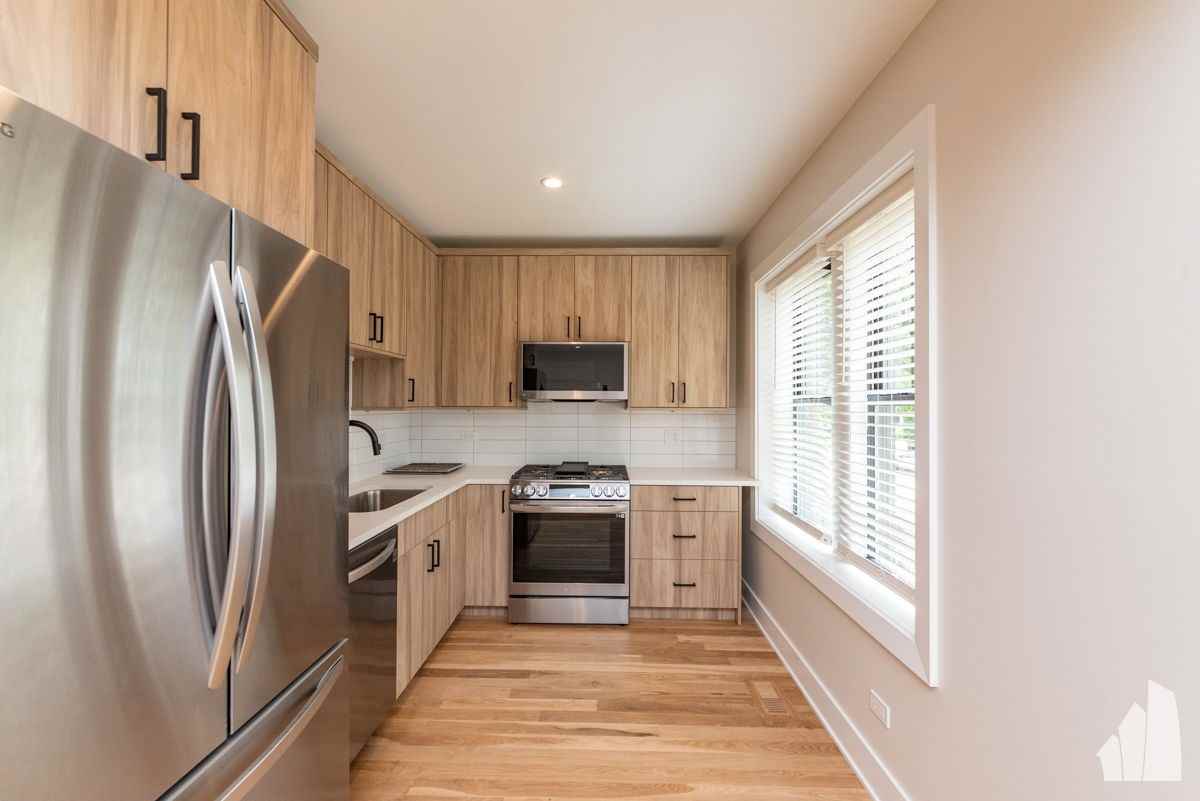 4857 N Seeley Ave #2 - Photo 2 of 8