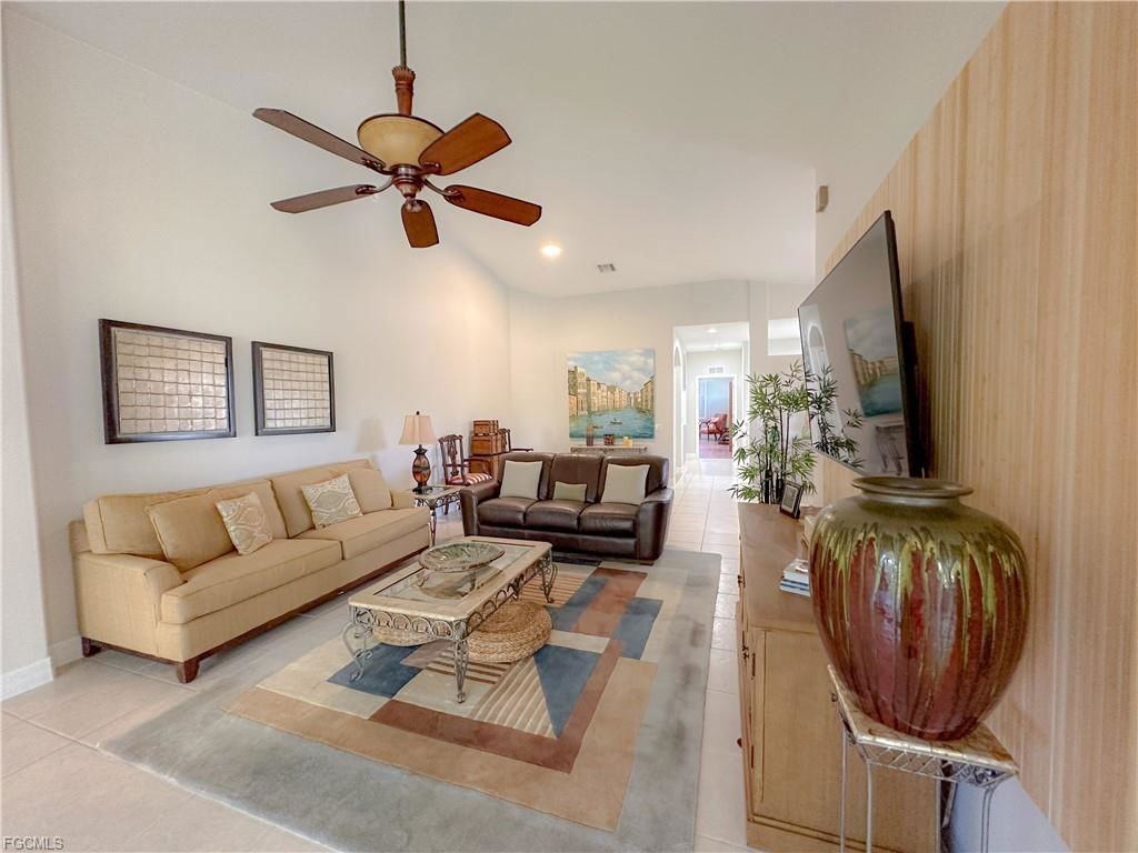8310 Big Acorn Cir #1003 - Photo 2 of 8