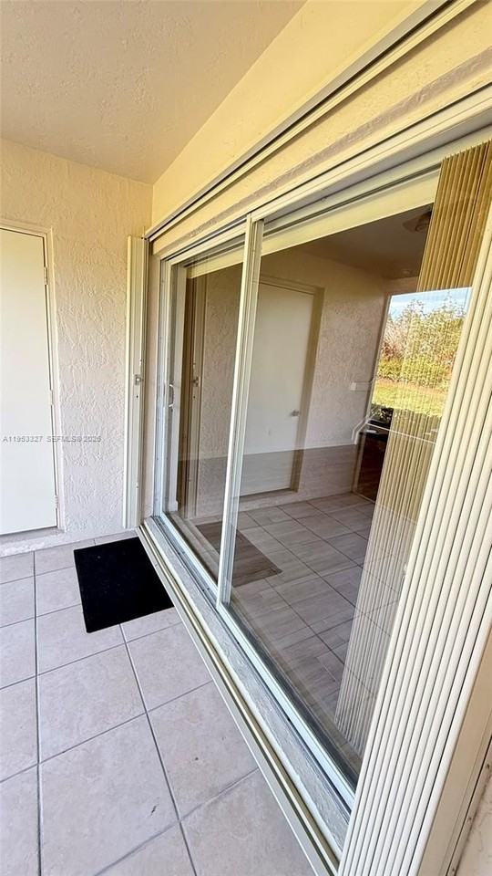 16727 Hemingway Dr - Photo 7 of 23