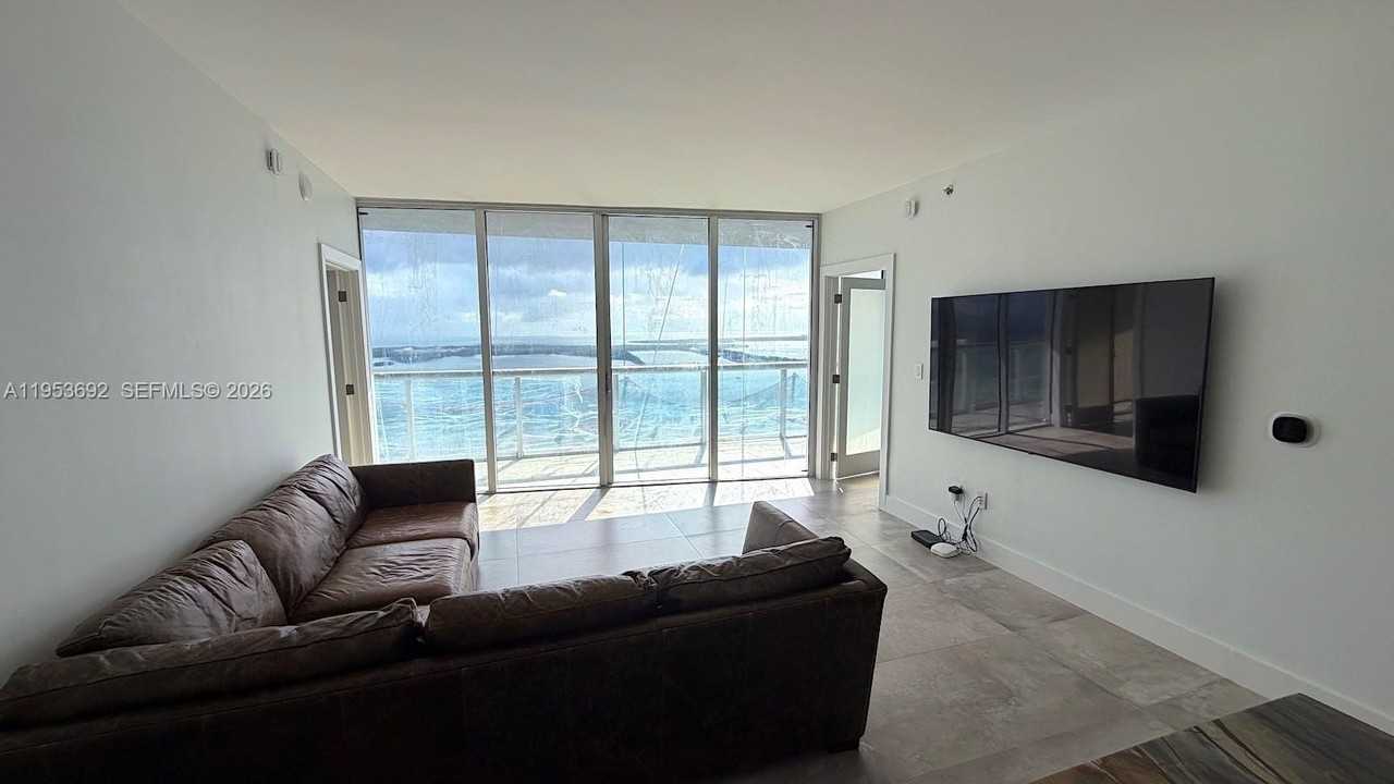 465 Brickell Ave #5603 - Photo 7 of 29