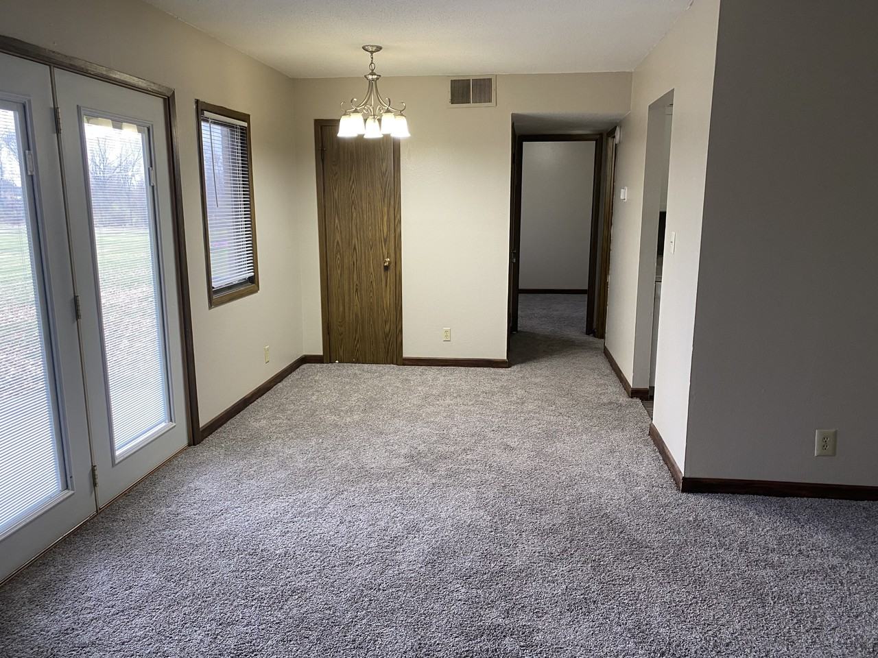 2050 Edgewood Rd Nw #2050-12 - Photo 3 of 10