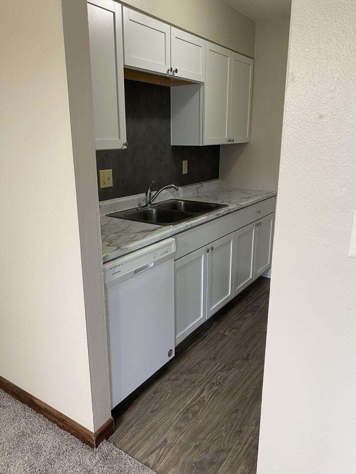 2050 Edgewood Rd Nw #2050-12 - Photo 5 of 10