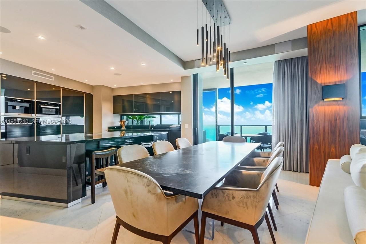 18555 Collins Ave #4305 - Photo 7 of 50