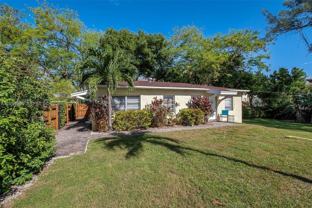 2020 Miami Rd #B - Photo 1 of 1