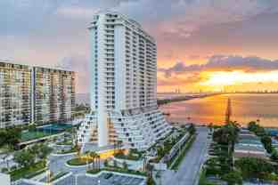 555 Ne 34th St #2106 - Photo 1 of 1