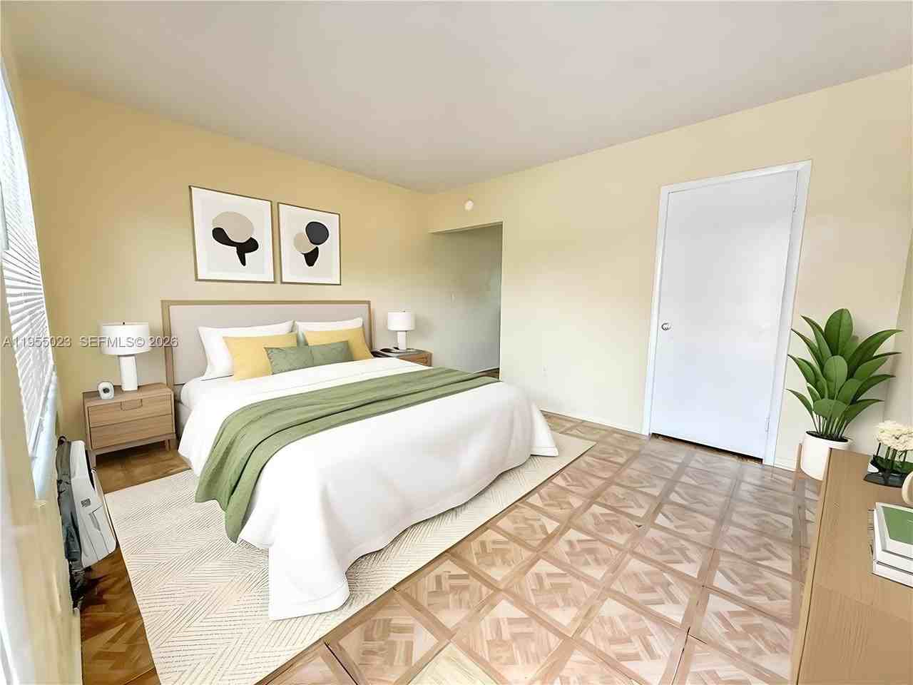 1630 Sw 4th St #2 - Photo 3 of 8