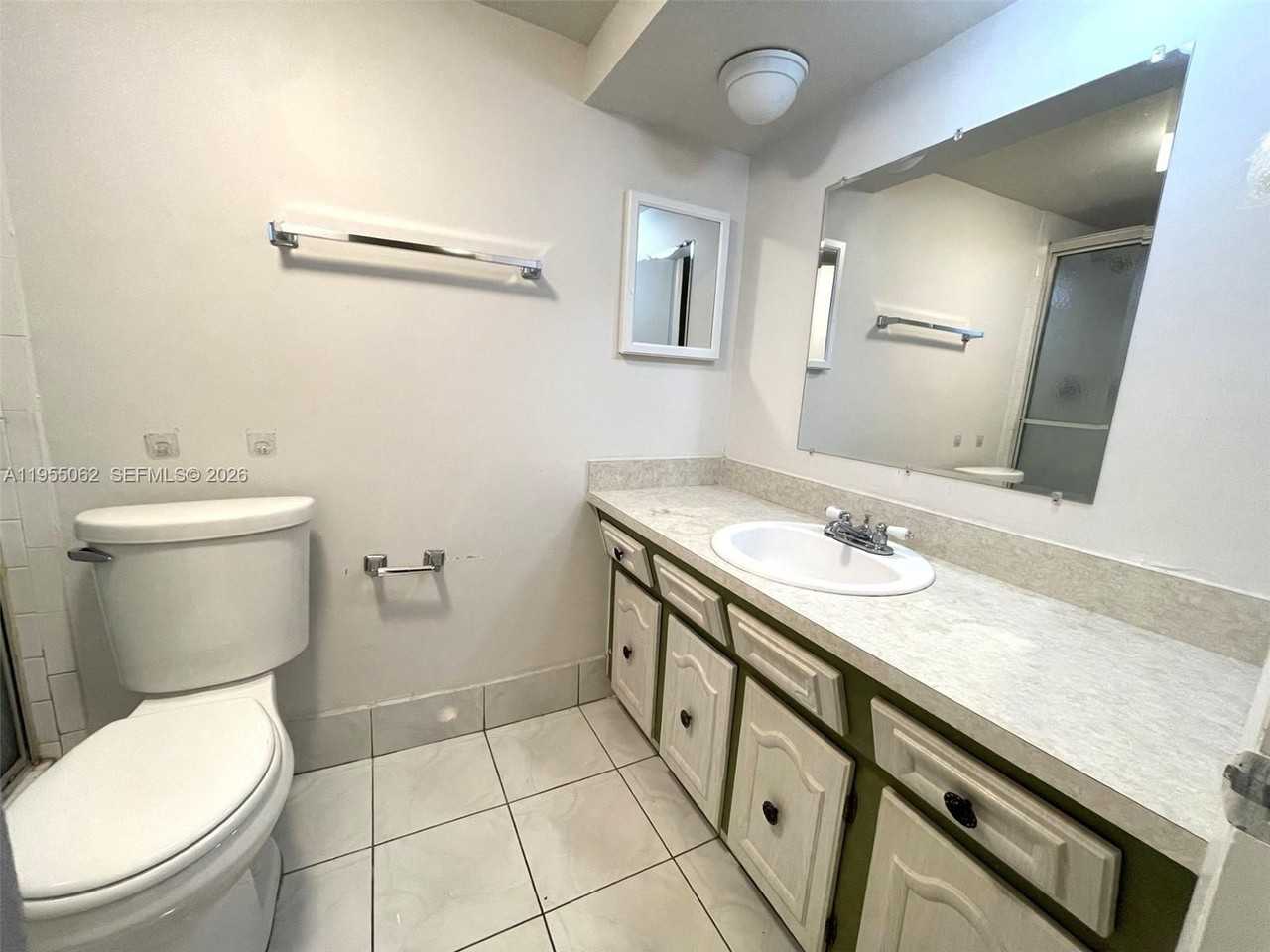 4191 Nw 41st St #418 - Photo 6 of 11