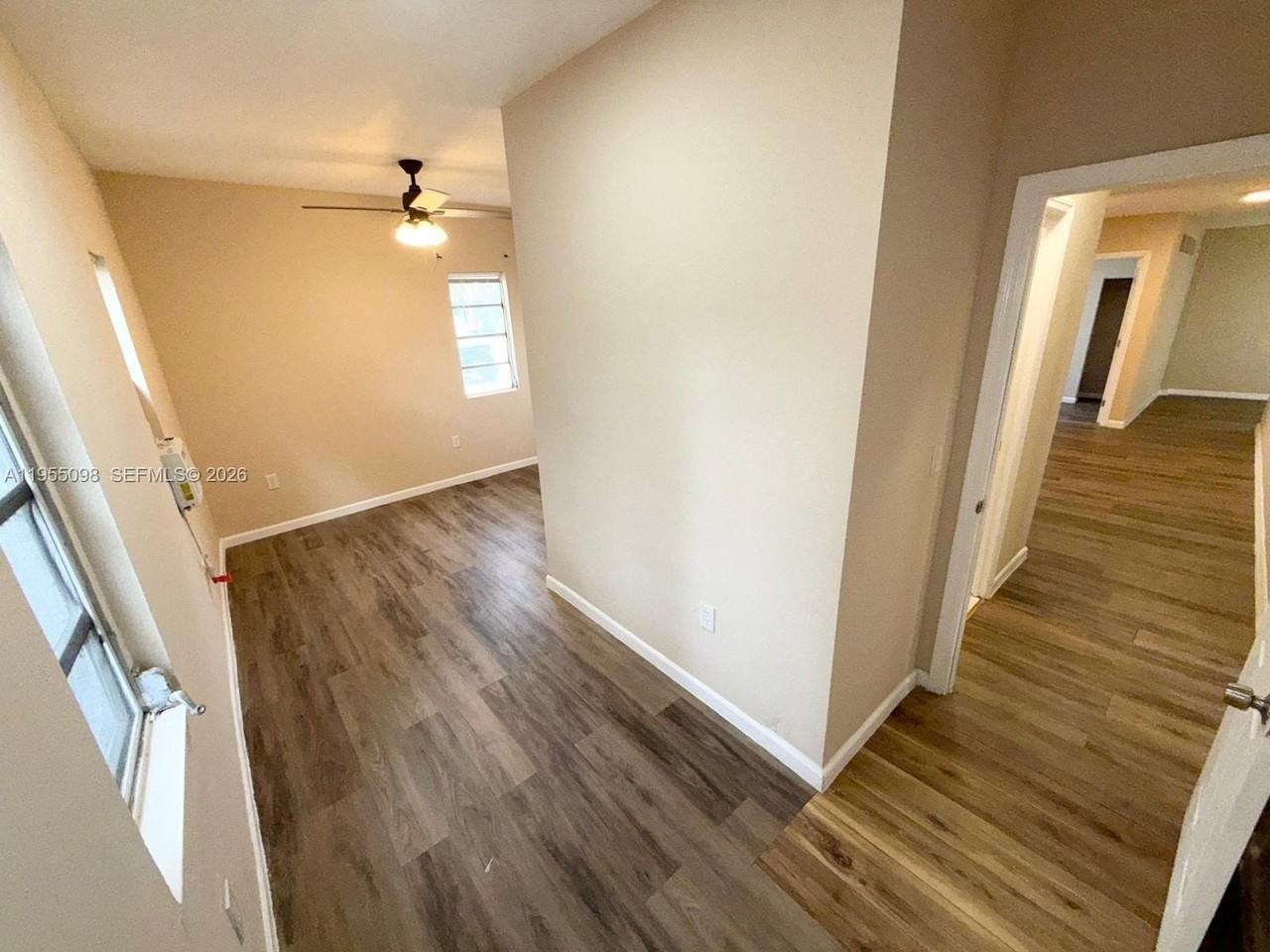 1340 Peri St #A - Photo 5 of 8