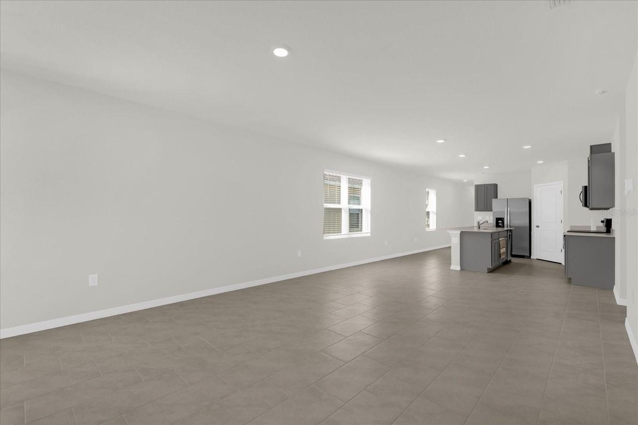 4932 Kaia Ave - Photo 4 of 30