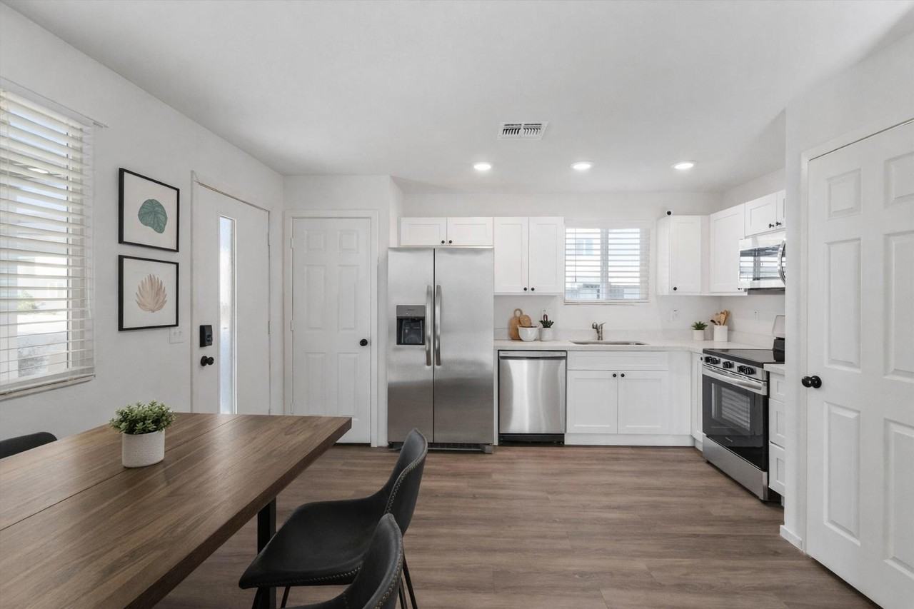 S 12th St - Photo 2 of 4