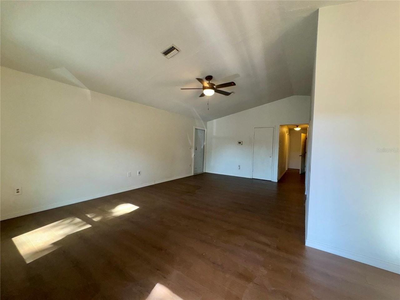 1837 6th Ave E - Photo 3 of 22