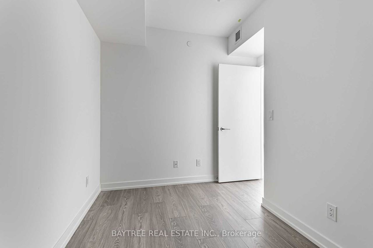 19 Western Battery Road #301 - Photo 3 of 13