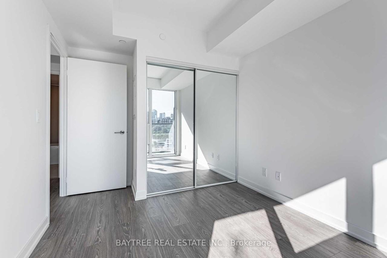 19 Western Battery Road #301 - Photo 5 of 13