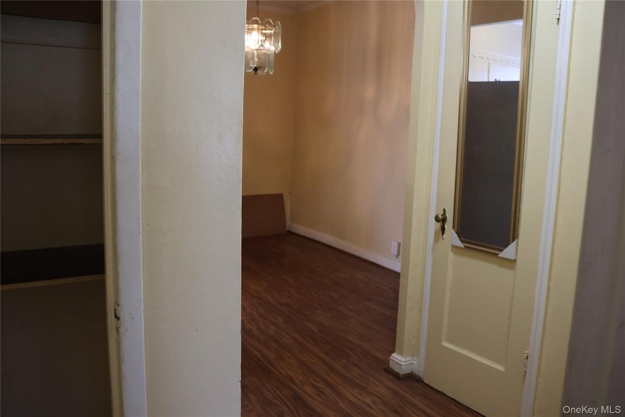 955 E 98th St Unit 1 #1 - Photo 6 of 7