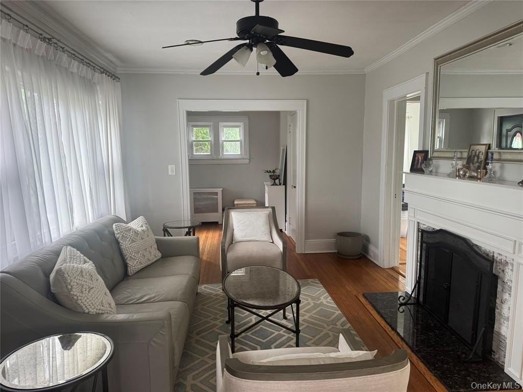 9 Castleton Ct - Photo 2 of 25