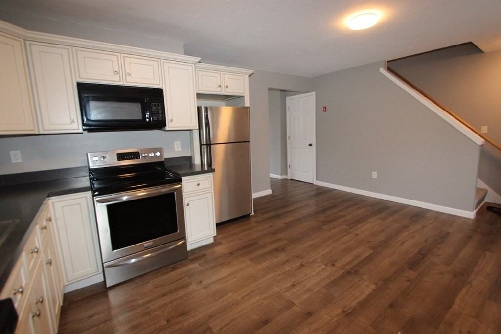 6 Canal St Unit A #A - Photo 2 of 18