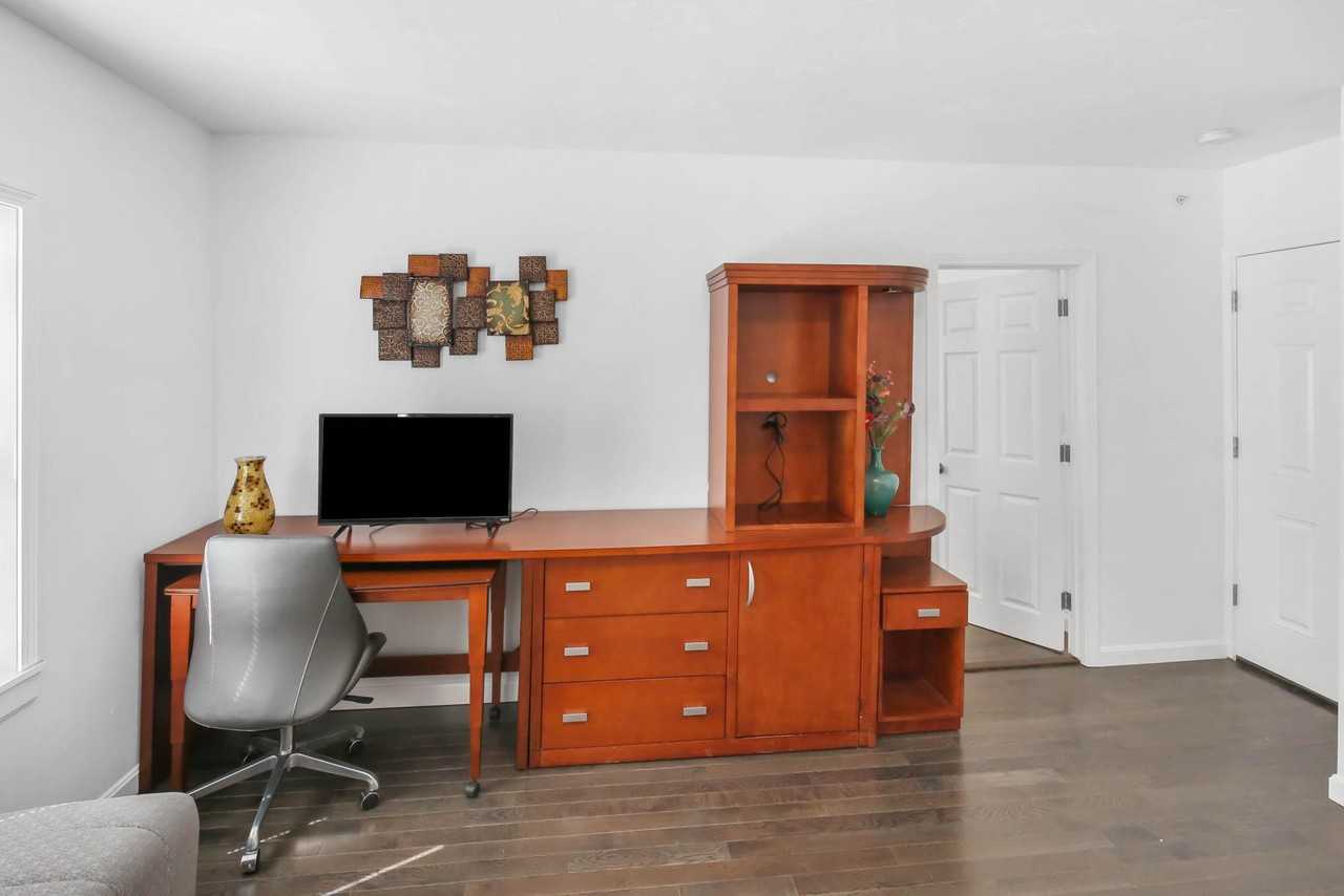 Hawley St - Photo 4 of 21