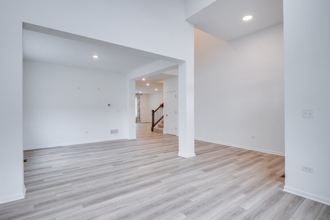 205 Tinana St - Photo 4 of 32