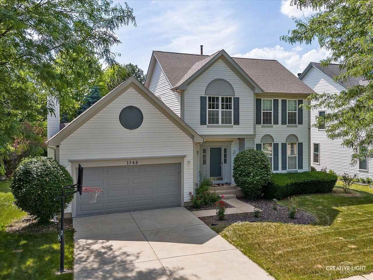 1348 Amaranth Dr - Photo 2 of 34