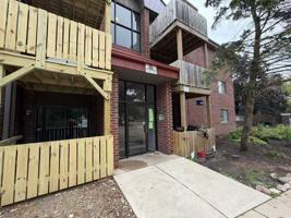 featured image of 1360 Brook St Apt D #D