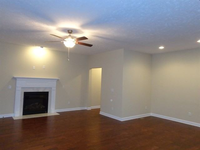 792 Evening Ave - Photo 3 of 19