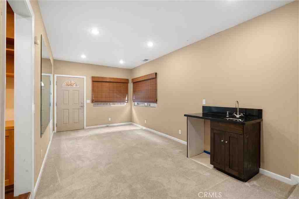 34061 Callita Dr - Photo 4 of 29