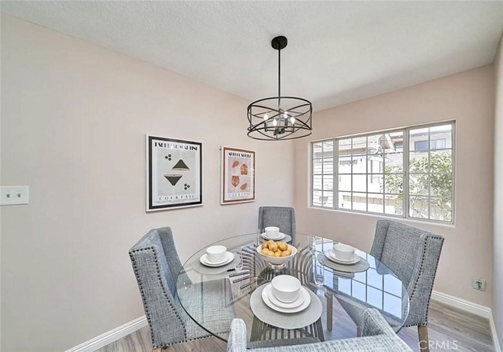 867 W 24th St - Photo 5 of 15