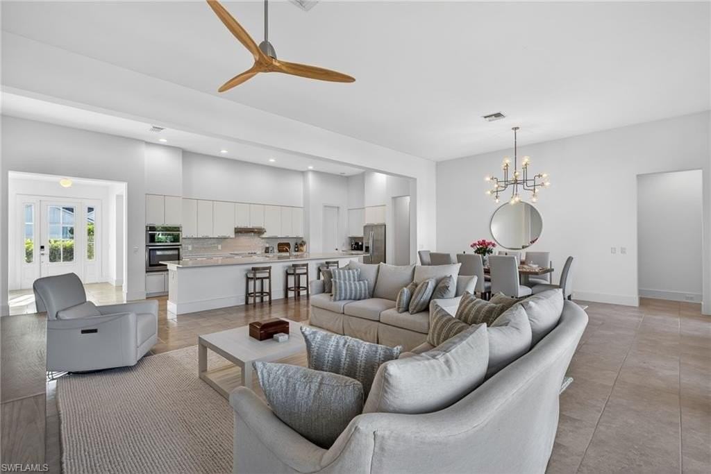 14835 Dockside Ln - Photo 3 of 50