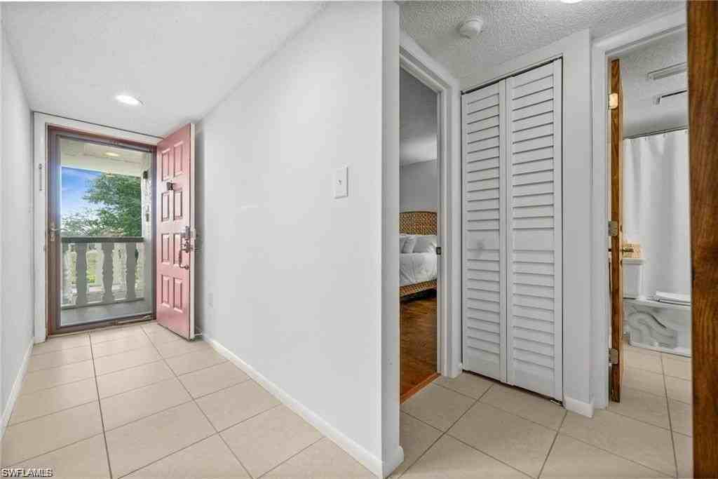 9395 Pennsylvania Ave Apt 35 #35 - Photo 3 of 30