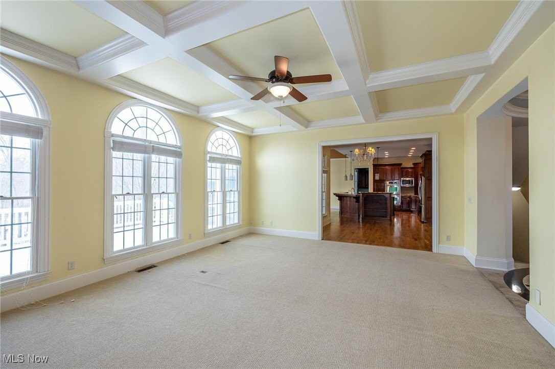 4025 Meadowvale Ct - Photo 6 of 49