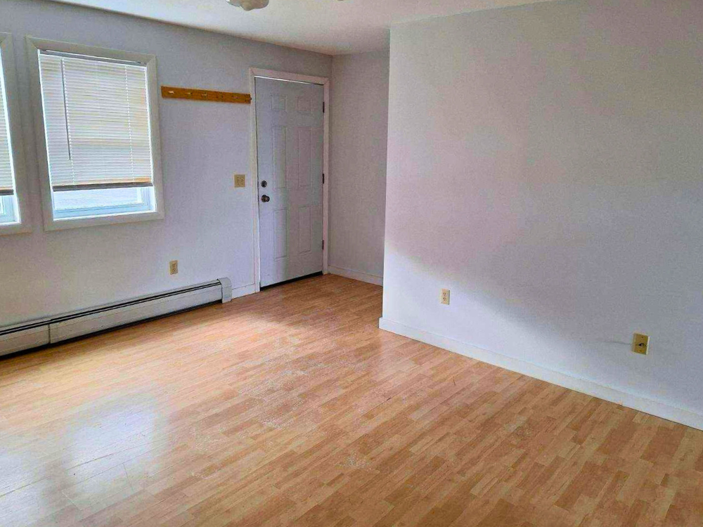 14 Colby Way #B - Photo 6 of 8